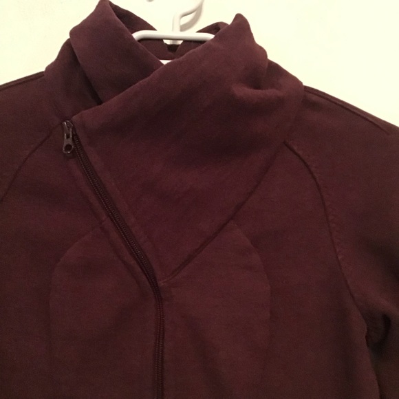 NWOT Lululemon Cozy Cuddle Up Jacket
Heathered Bordeaux Drama / Bordeaux Drama - Picture 10 of 10
